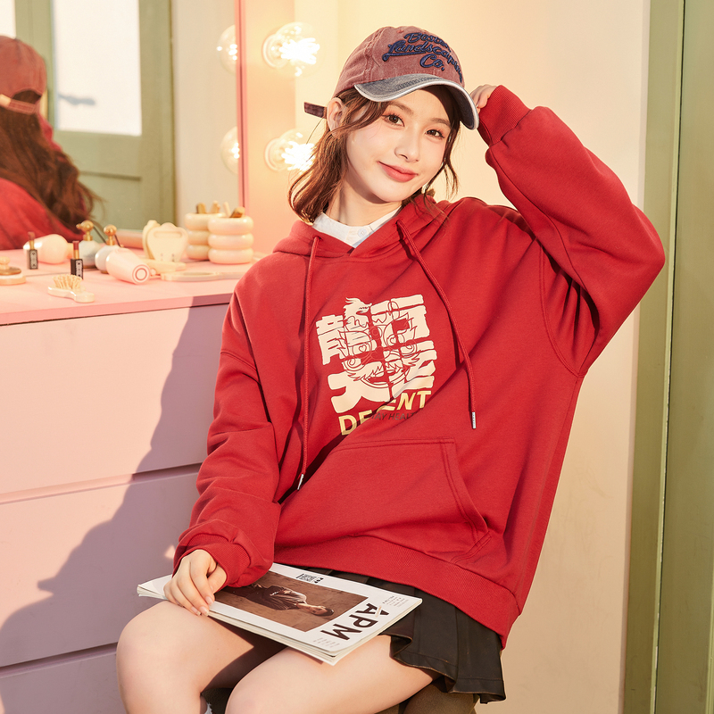 [2.5折价115元]唐狮龙冬季新款卫衣女红色新款连帽过卫衣宽松oversize美式