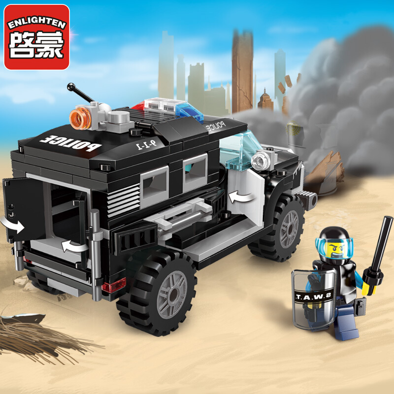 男女孩儿童拼插组装汽车模型兼容乐高 防爆特警车1110(185片)