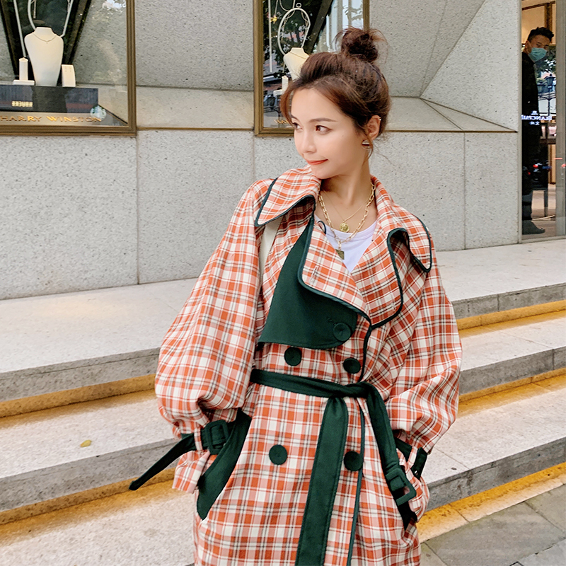 艳如飞粉色格子风衣外套女中长款过膝气质女范2020新款春装英伦风大衣风衣