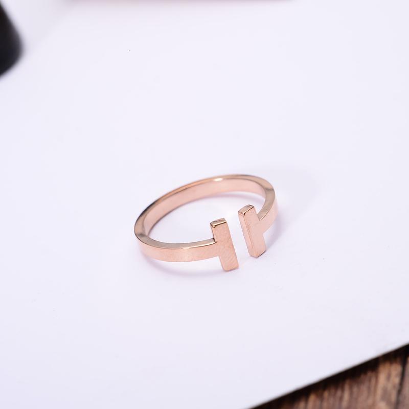 精品钛钢韩版时尚经典双t开口戒指女款玫瑰金彩金指环配饰不褪色送女