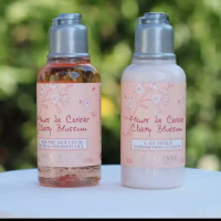 L’OCCITANE 欧舒丹沐浴露 甜蜜樱花沐露35ml +身体乳35ml 小样装 旅行装 保湿滋润清洁嫩滑肌肤