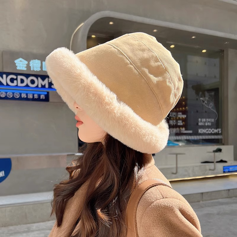 冬季毛绒渔夫帽女加厚防寒百搭蒙古帽保暖加绒加厚秋冬护耳帽子女