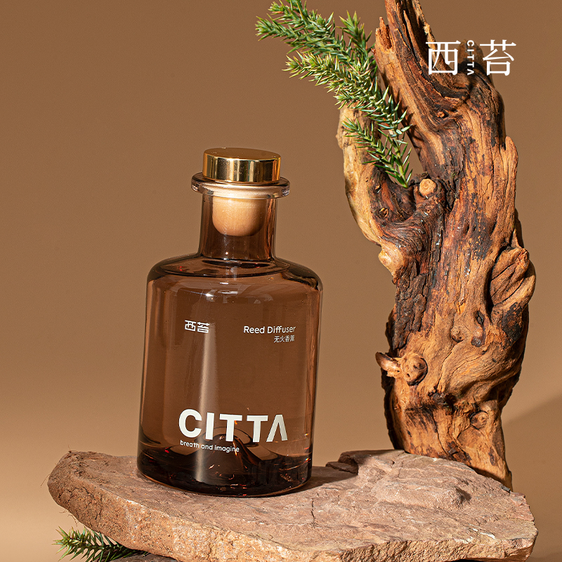 西苔大地·长颈圆瓶藤条香薰200ml