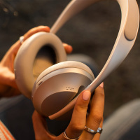Bose 700 无线蓝牙消噪耳机 NC700头戴式手势触控降噪耳机 耳麦 银色