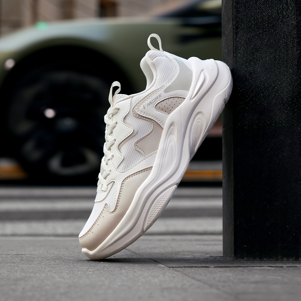 361°女鞋运动鞋新品女复古文化鞋682536783 羽毛白/燕麦奶（网布） 39码