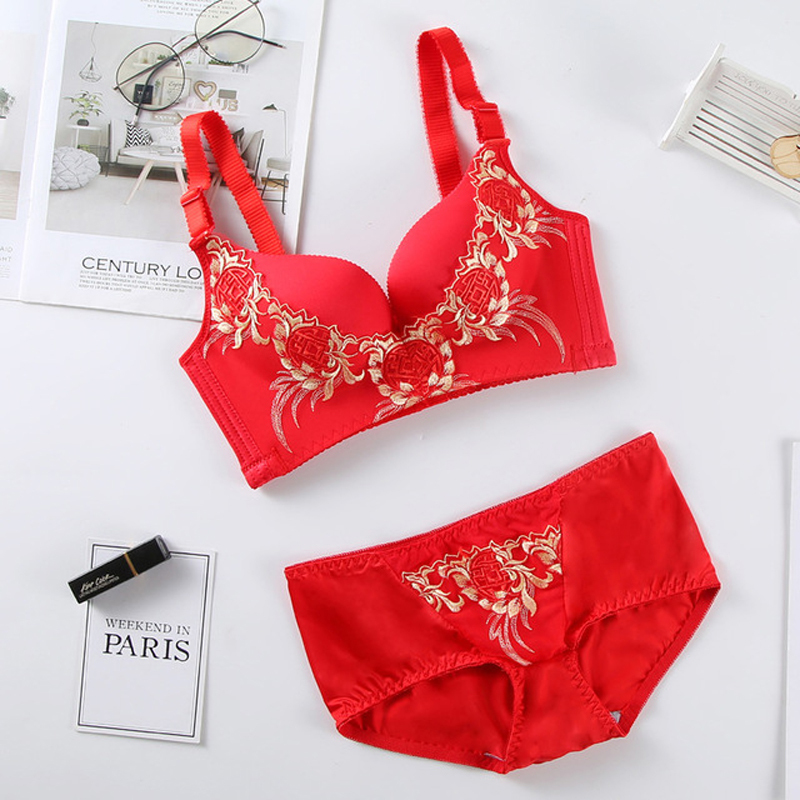 可莉允本命年大红色内衣套装女结婚新娘文胸无钢圈上薄下厚聚拢性感