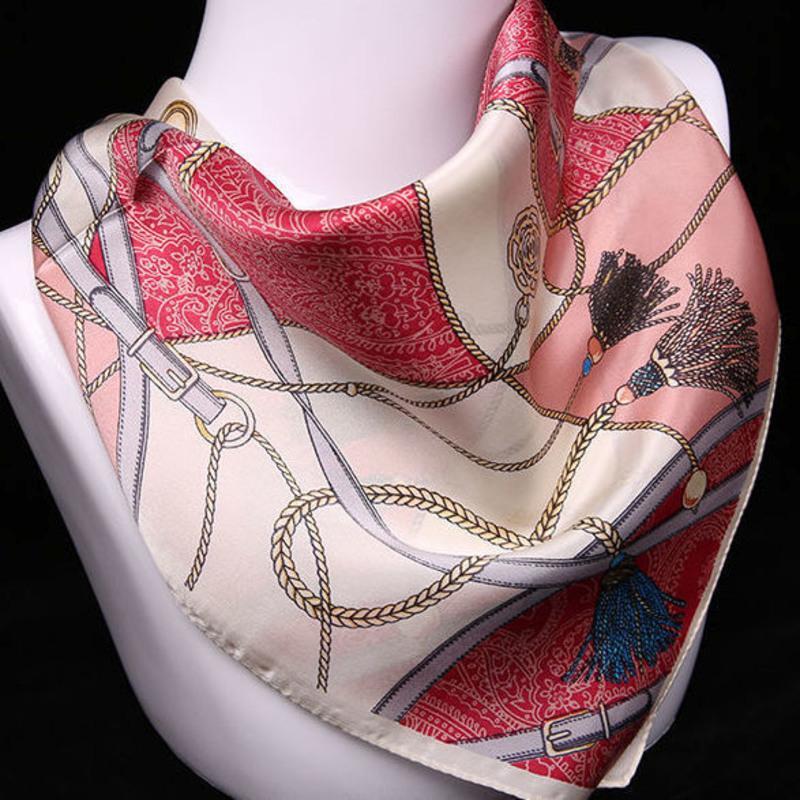 真丝小方巾蓝色豹纹春秋季丝巾女士方巾桑蚕丝围巾小丝巾围脖 流苏黄