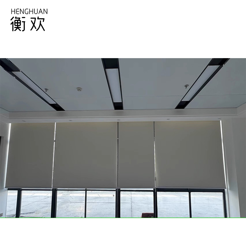 衡欢 遮光阻燃防火卷帘 RZ-CL15 /平方米(100*100cm)高清大图
