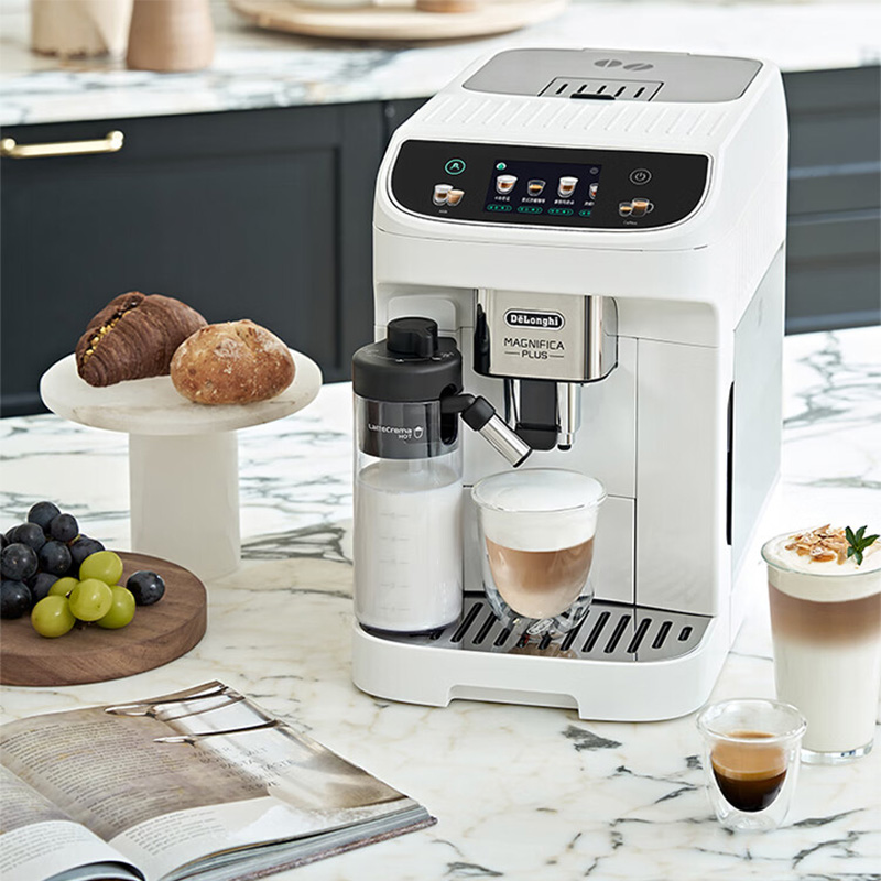 德龙咖啡机E系列全自动触控界面奶泡绵密顺滑E Latte MAX高清大图
