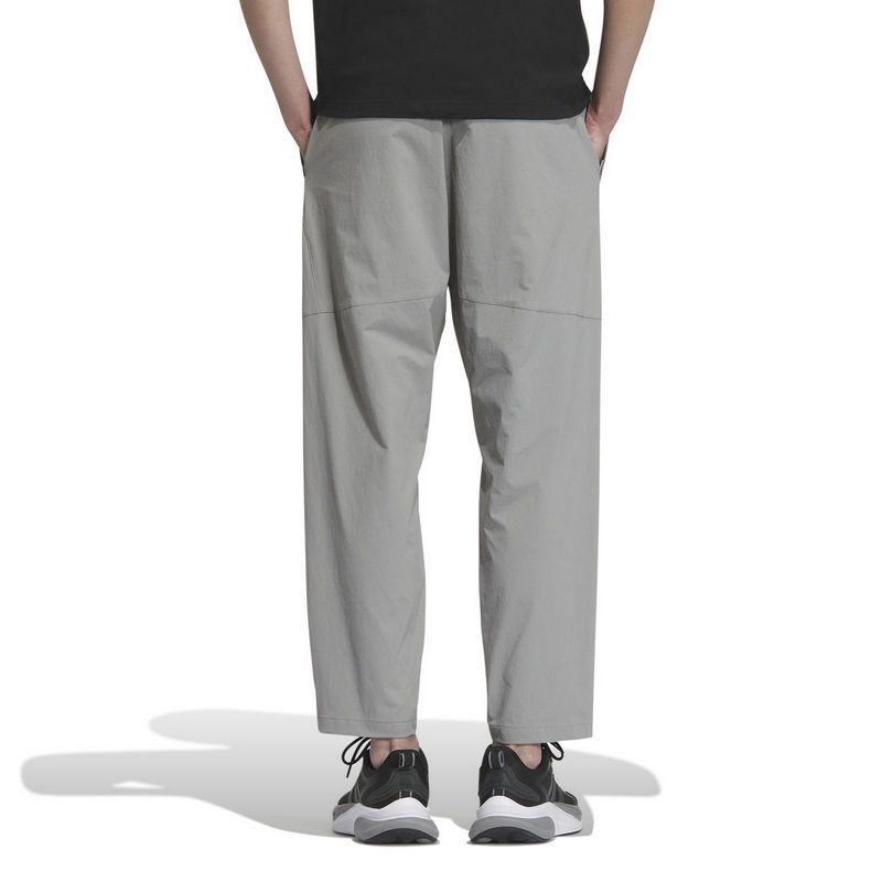 adidas 纯色口袋运动休闲裤 男款 灰色 IN6514