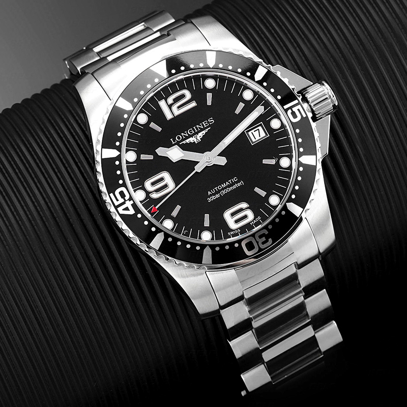 LONGINES 浪琴康卡斯潜水系列钢带男士机械表 L3.741.4.56.6