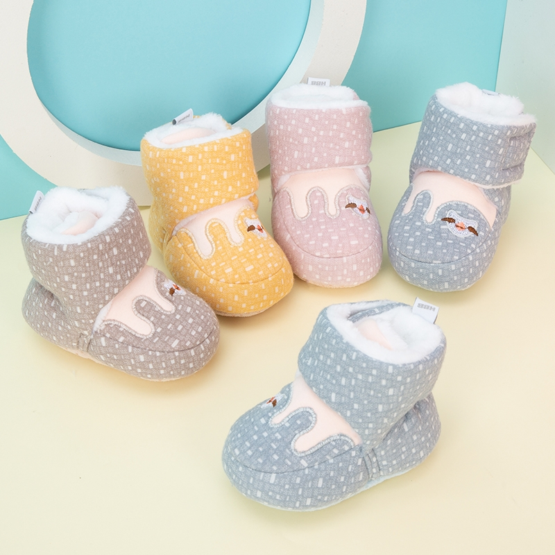 新生婴儿棉鞋秋冬加厚智扣加绒保暖软底学步不掉鞋6个月男女宝宝鞋子