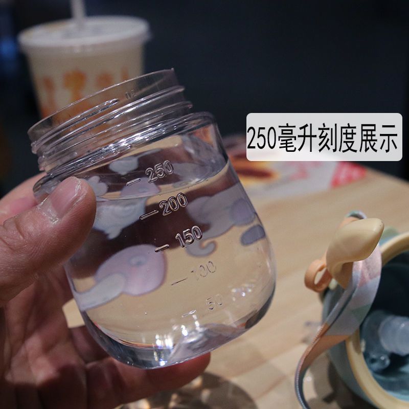 儿童两用吸管杯刻度提绳手柄两用水瓶幼儿园宝宝学饮咬吸防呛杯子 三色混装+提绳 水杯一个