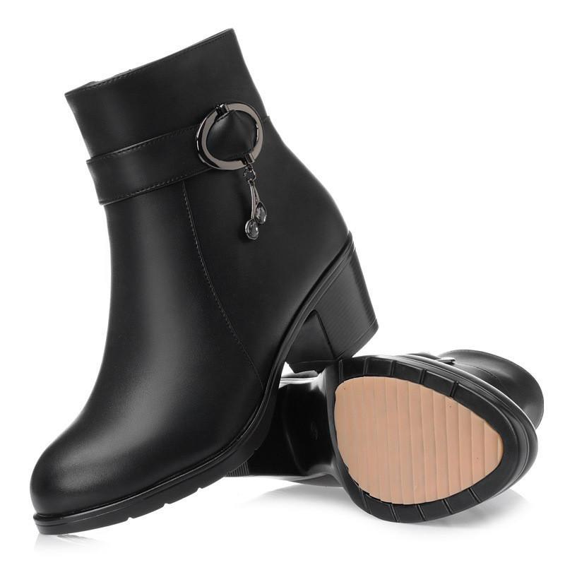 秋冬季棉靴子中年短靴女士真皮中跟粗跟加绒羊毛皮鞋妈妈棉鞋大码