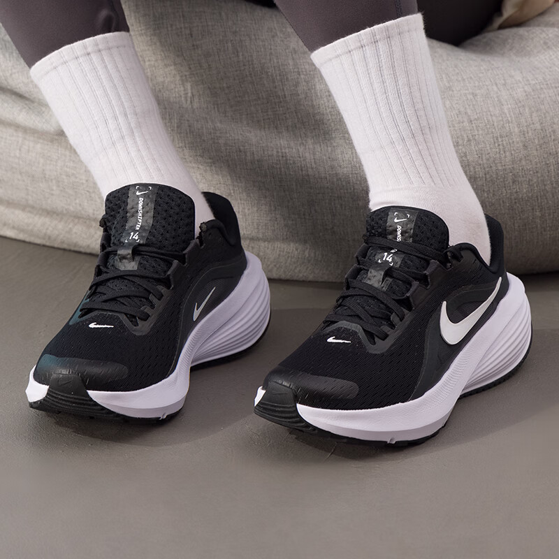 耐克（NIKE）女鞋新款运动鞋Downshifter 14轻便透气缓震轻质跑步鞋IB1899-002 ZP高清大图