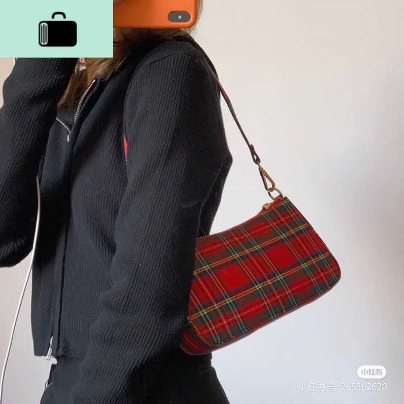 2020新款复古格子包腋下女包brandy melville白蓝法棍包new lake女士