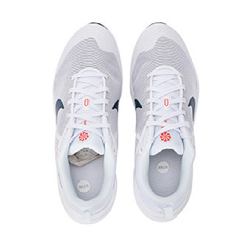 Nike耐克新款男轻便休闲舒适透气网面缓震跑步鞋DD9293-101