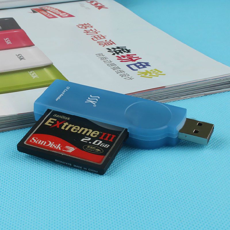 SSK飚王琥珀 CF 专用读卡器 USB2.0 高速直读CF卡读卡器 SCRS028 SCRS028