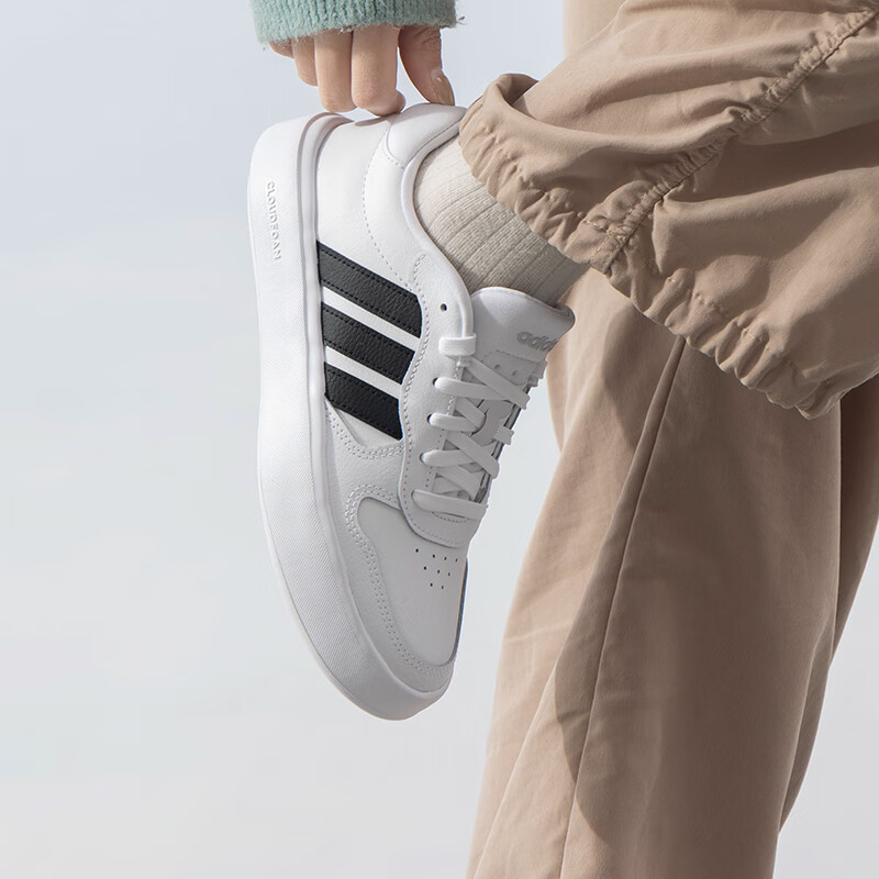 阿迪达斯（adidas）男鞋新款运动鞋简约百搭低帮轻便耐磨休闲鞋IH0856 ZP高清大图