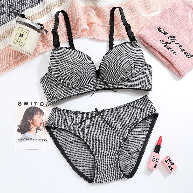 内衣女学生高中少女无钢圈小胸性感薄款蕾丝文胸聚拢收副乳胸罩夏
