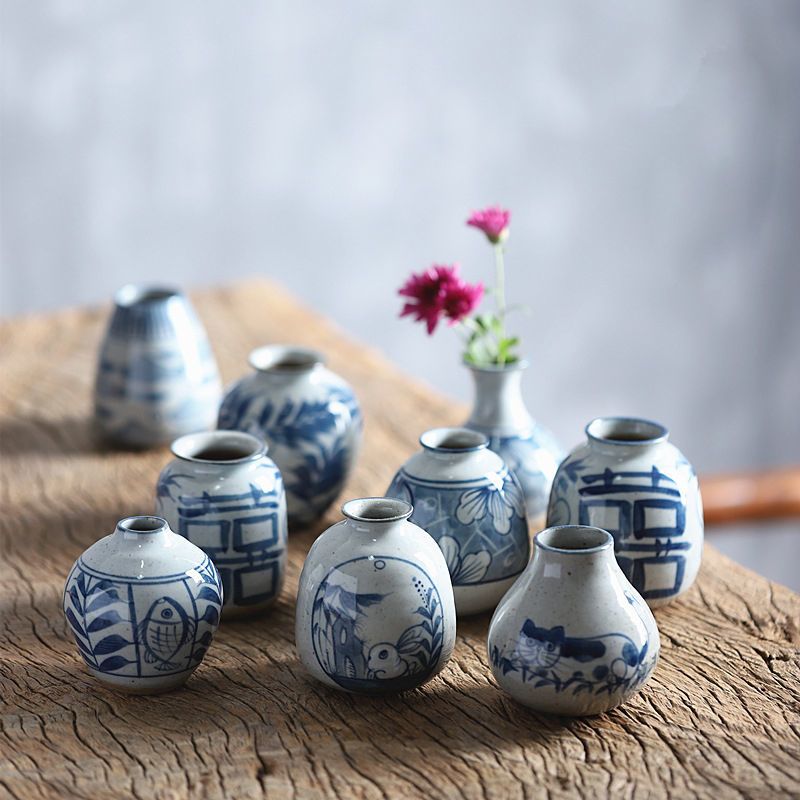 放心青花陶瓷小花瓶ins文艺手绘干花插花瓶摆件客厅桌面装饰品