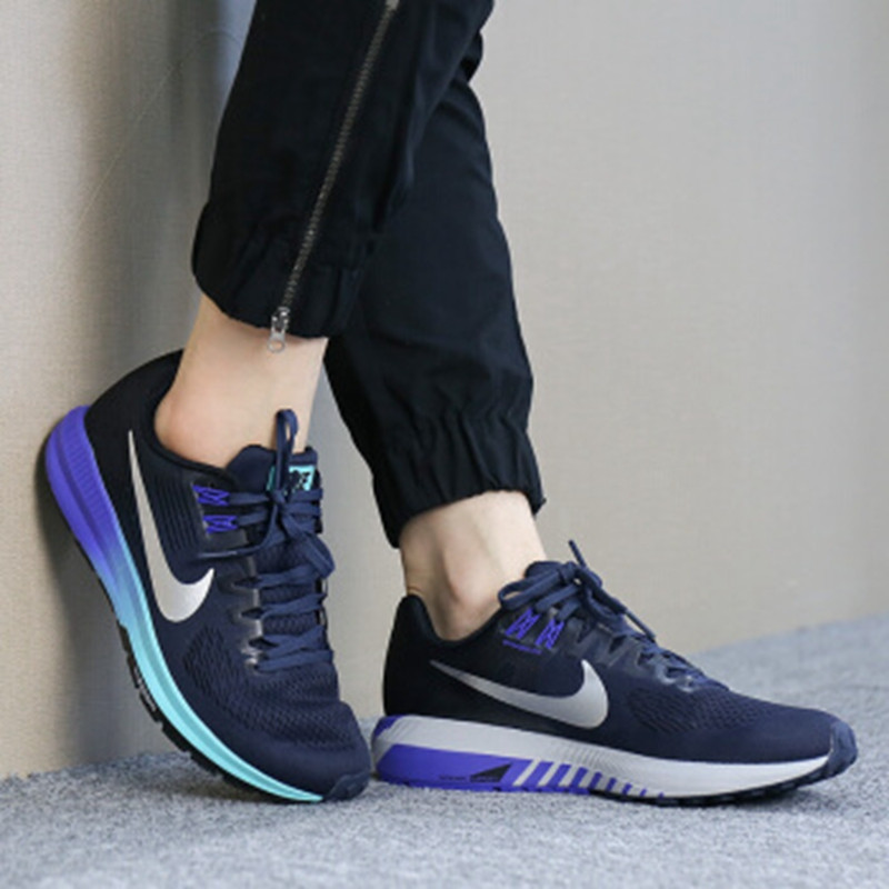 904701-401 耐克(NIKE)女跑鞋