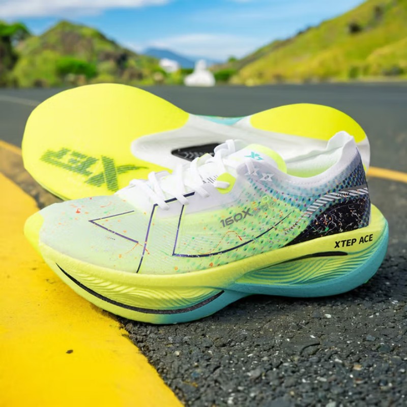 特步男款运动鞋978119110115-42/双高清大图