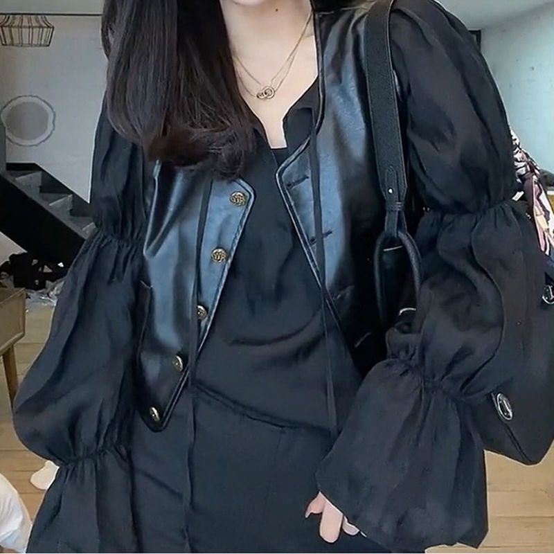 复古法式泡泡袖长袖衬衫套装女2021秋季新款设计感pu皮马甲上衣潮