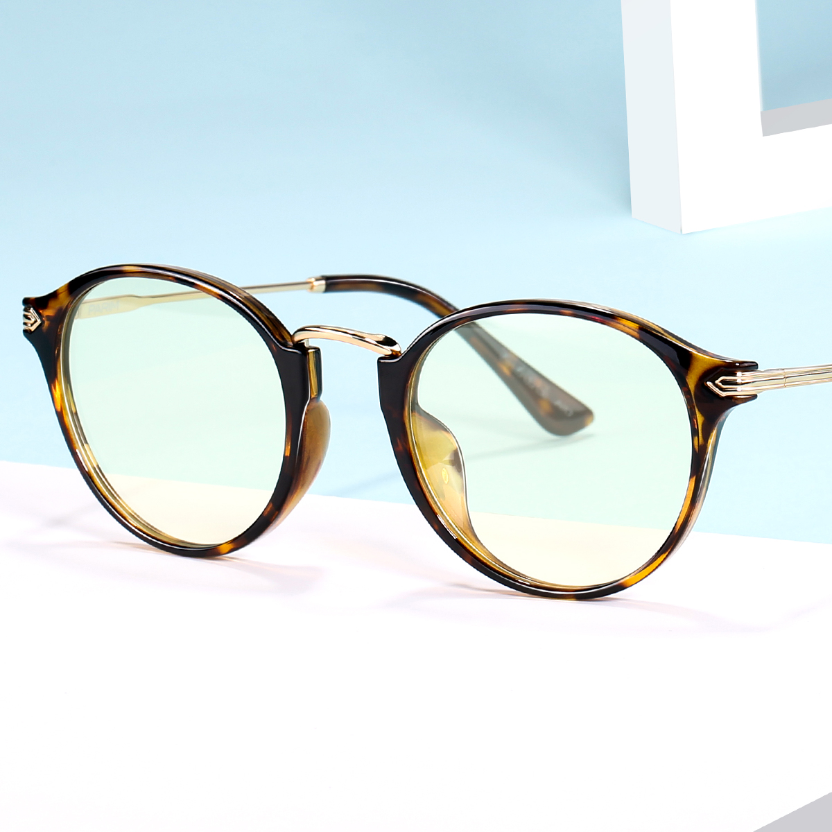 派丽蒙防蓝光眼镜男女看电脑玩手机游戏保护眼睛疲劳护目镜全框通用