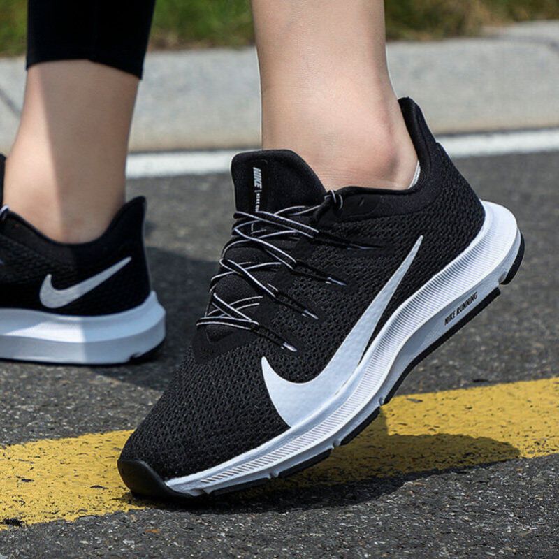 nike耐克跑步鞋女新款跑步鞋飞线运动鞋轻便网面跑鞋ci3803004