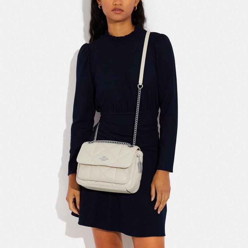 蔻驰coachklare斜挎包25带蓬松菱形绗缝时尚百搭日常通勤女士单肩包