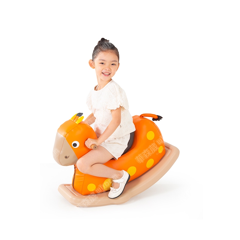 华森葳 小鹿摇摇椅 小鹿摇摇椅高清大图