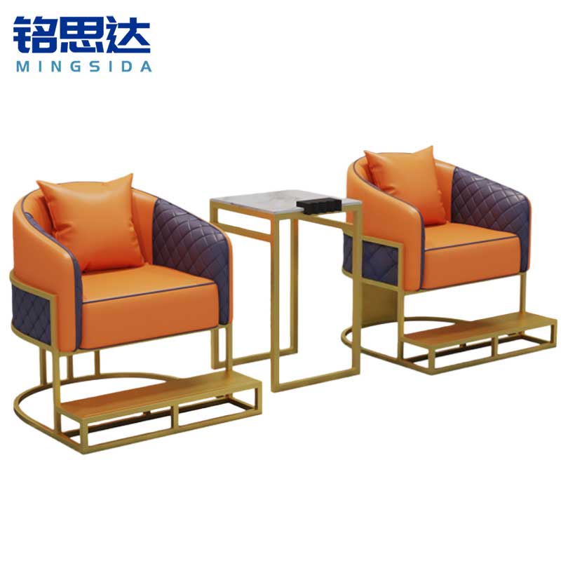 铭思达台球沙发一桌两椅套高清大图