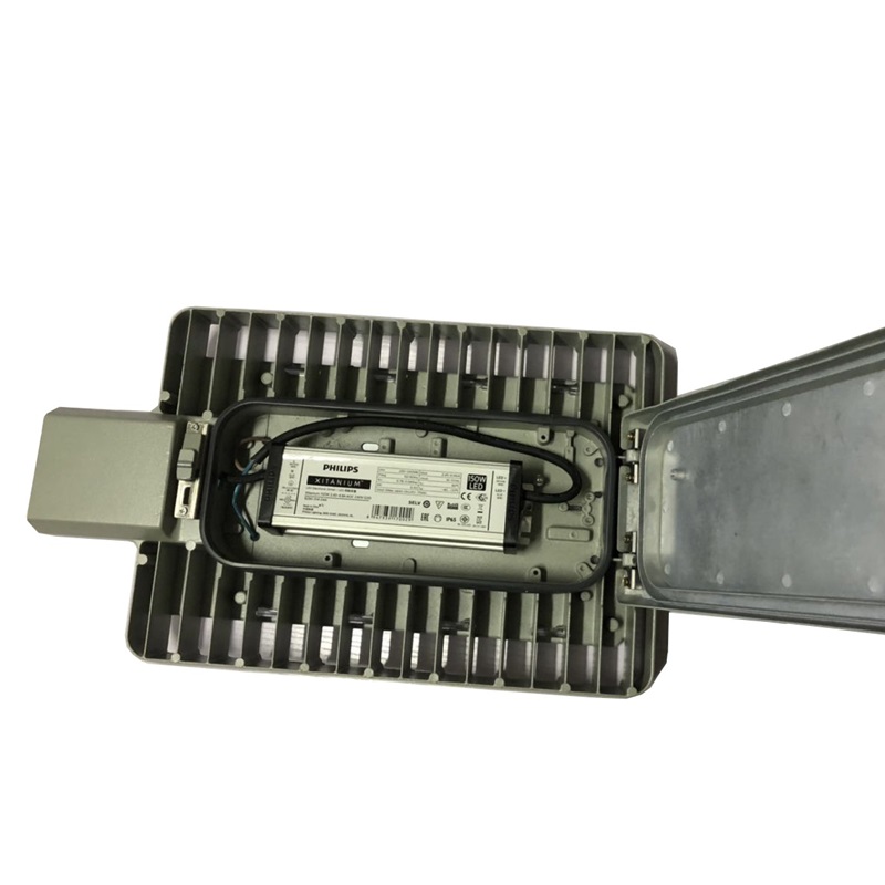 LHDQ 领航电器 LED路灯 LHF2440B-100W 100W 220V 冷光6000K IP65高清大图