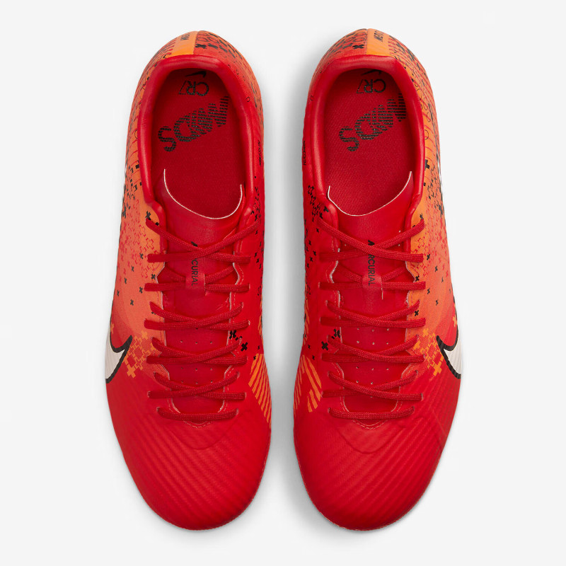 NIKE/耐克男士耐磨透气低帮足球鞋