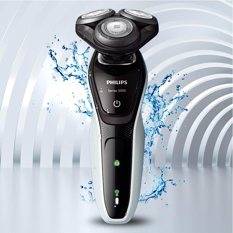 飞利浦(Philips) 电动剃须刀 干湿两用 三刀头 全身水洗 充电旋转式刮胡刀S5080/03高清大图
