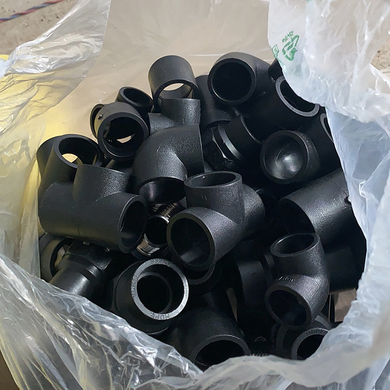 洋蝲蝲 PE三通 pe200 单位:个高清大图