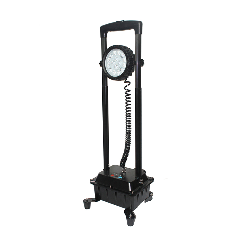 苏识SS6103 22V 10Ah IP66 50W 6000K 0.85-1.5m升降LED双轮升降拉杆便携工作灯高清大图