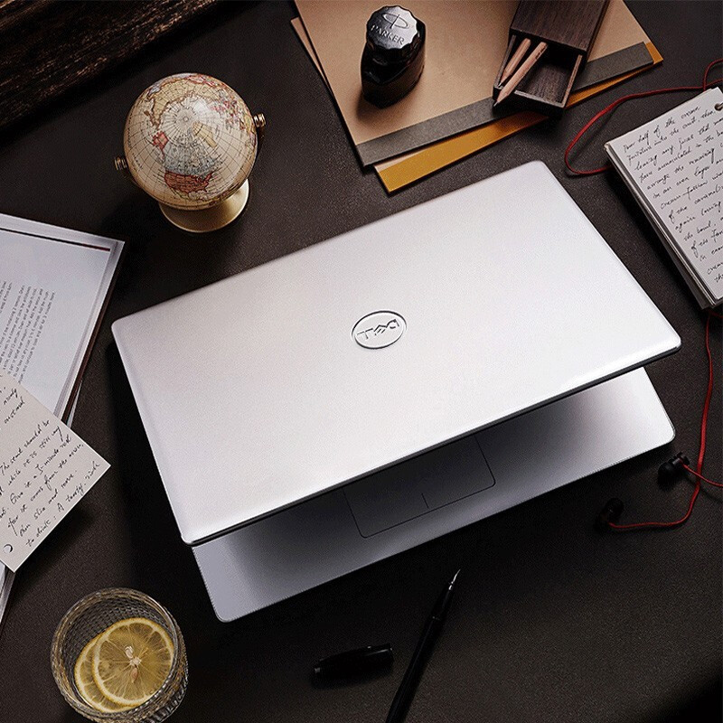戴尔(DELL)灵越3525 2022年新品 商用办公 轻薄便携 Win11 15.6英寸 笔记本电脑 R5-5625U 8GB 512GB 银色