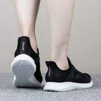 Skechers斯凯奇情侣款一脚穿懒人中帮鞋运动鞋网布透气系带休闲跑步鞋12832/B LK