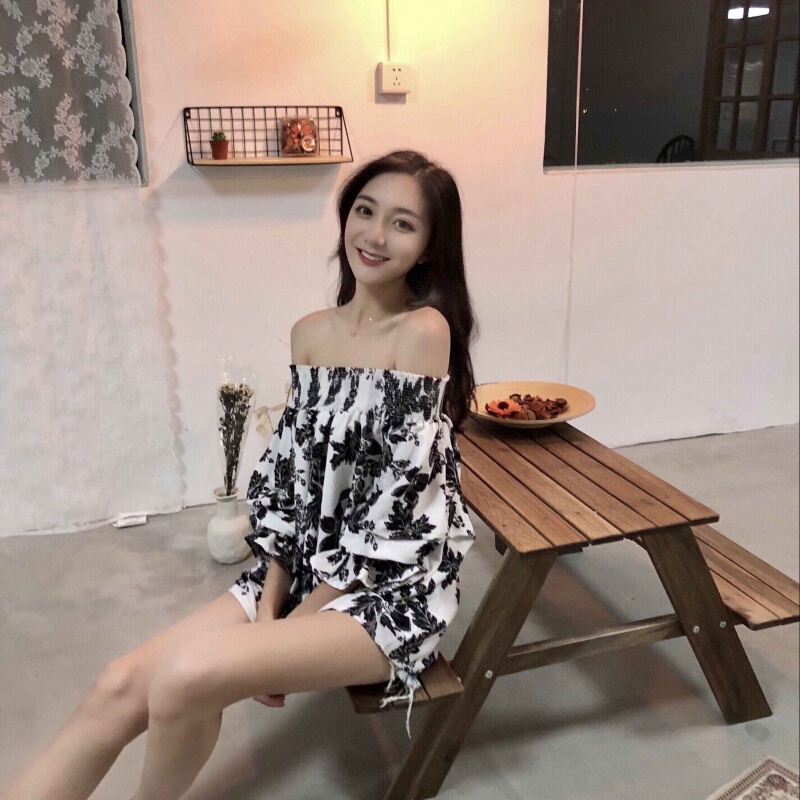 衬衫女夏装2018新款漏锁骨设计感港懒复古温柔风上衣白色均码