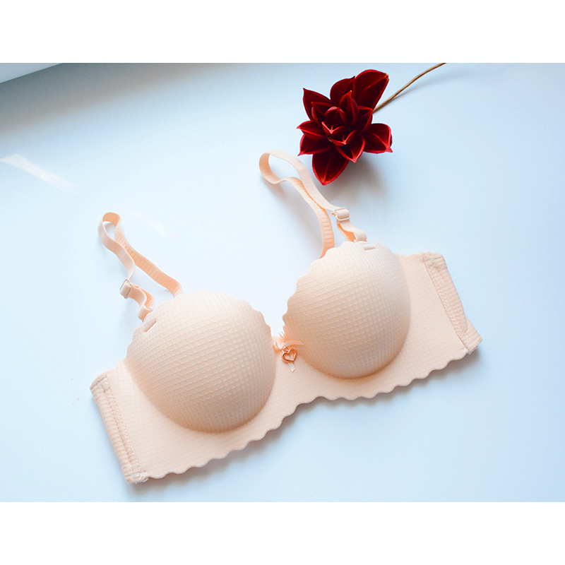 yunwuxin12半杯内衣女薄款文胸聚拢无钢圈小胸后双排搭扣一片式无痕