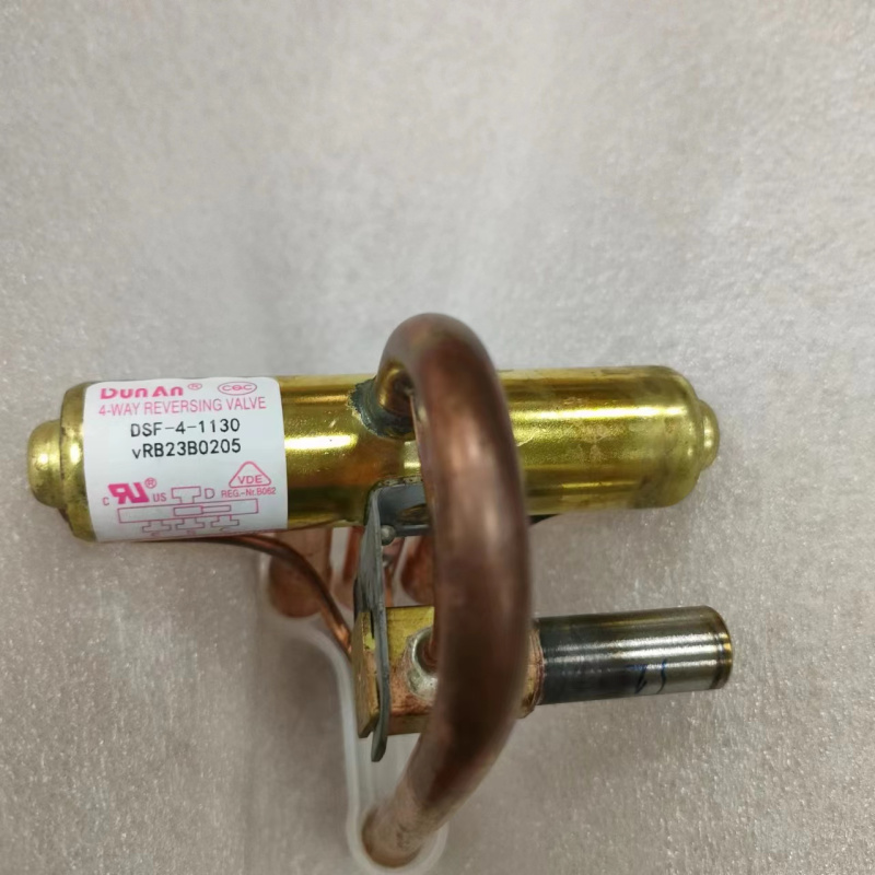 帮客才配 全新原件 盾安四通阀 DSF-4-R410A 通用 三花 SHF-4H-23U-P 1-1.5P收前务必验货