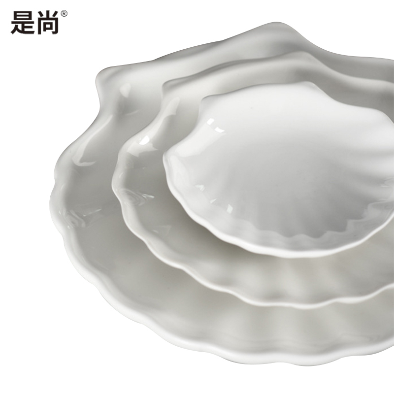 是尚 陶瓷纯白菜盘 扇形菜碟