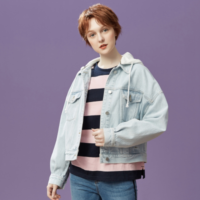 美特斯邦威牛仔外套