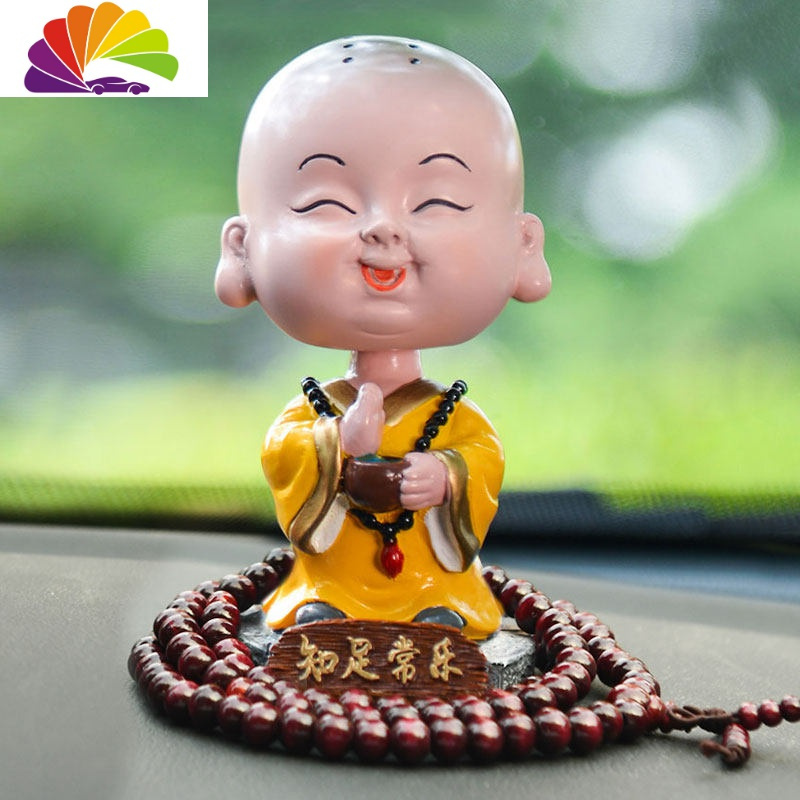 主义汽车摆件车载摇头小和尚公仔创意个性可爱漂亮车内饰品 知足常乐