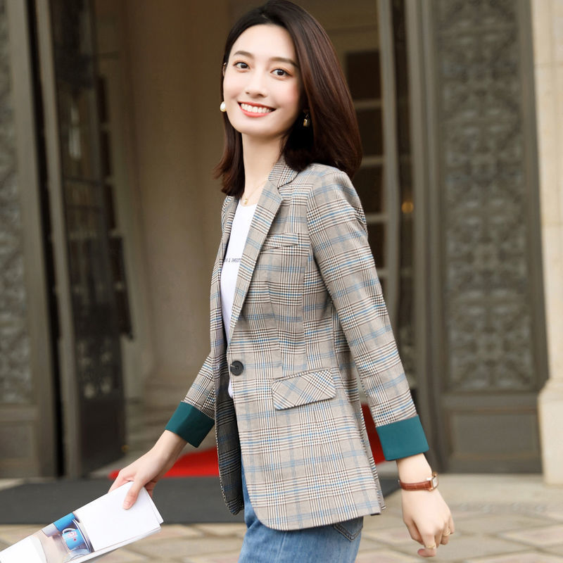 格子长袖小西装女外套洋气春秋季新款韩版休闲百搭修身女士西服潮