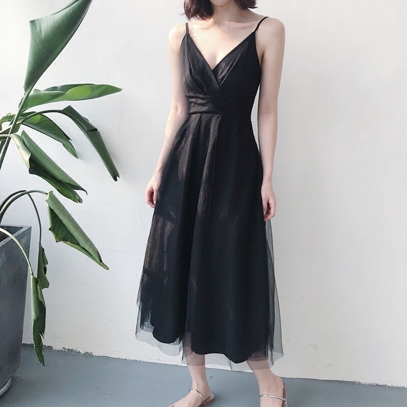 带连衣裙夏季款女韩版黑色长裙2018新款chic小黑裙夏沙滩裙纱仙