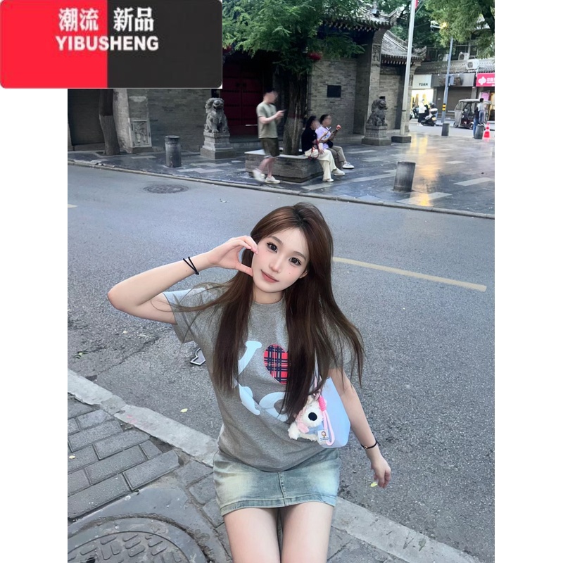 YIBUSHENG美式复古字母正肩短袖t恤女季修身显瘦设计感小众别致上衣高清大图