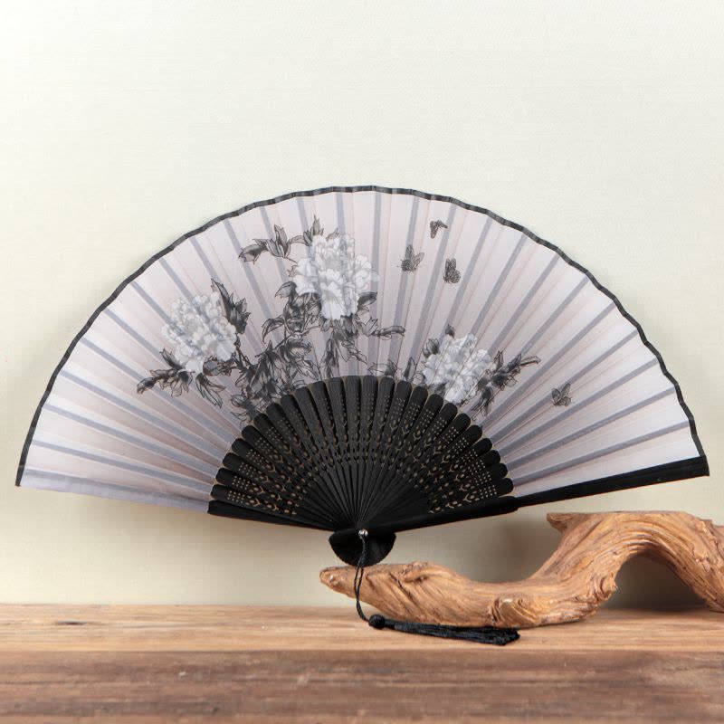 日式折扇中国风女式扇子绢扇樱花和风工艺古风折叠小扇女扇fenghou 蝴蝶纷飞蓝 Pp袋 价格图片品牌报价 苏宁易购梦舟家居生活专营店